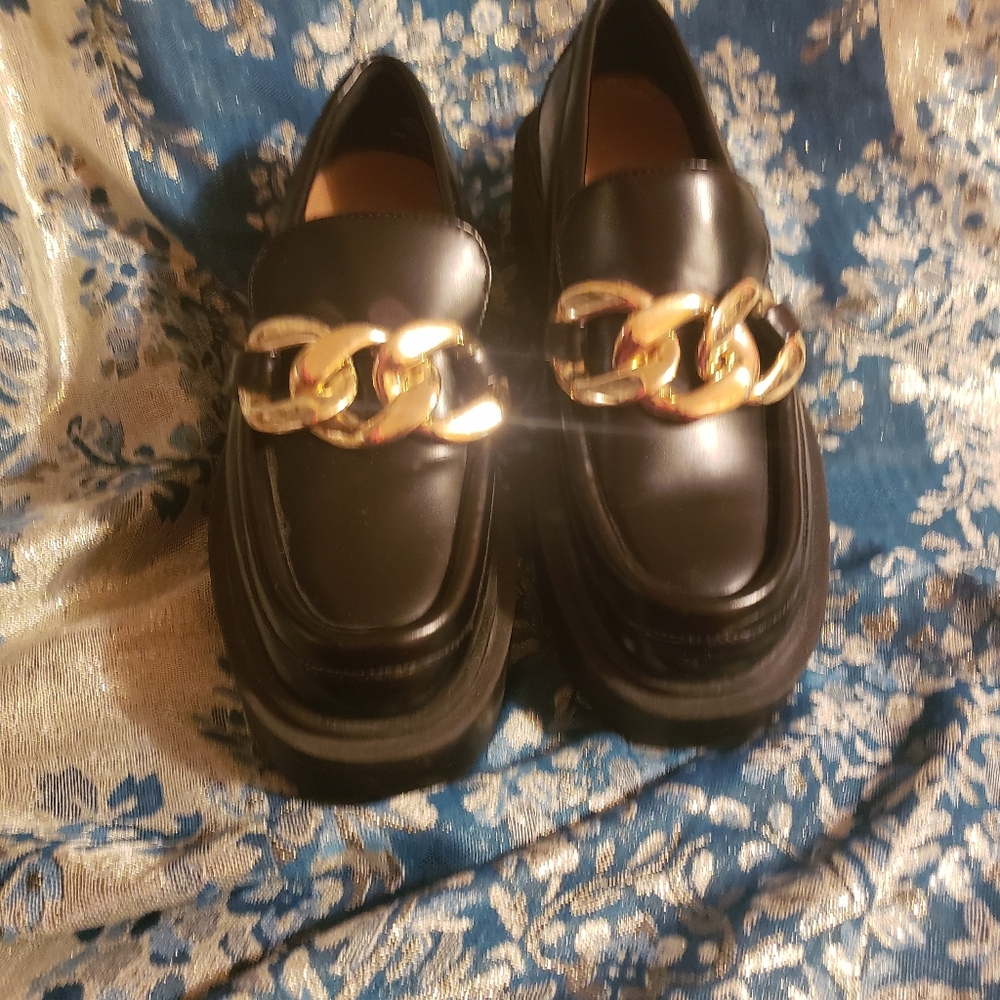 Black Faux Leather Chunky Platform Gold Chain Link Loafers Sz 7 Y2K